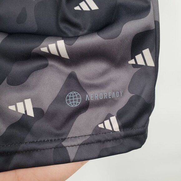 Adidas Train Essentials Seasonal Logo Short Sleeve Shirt Tee Mens Medium NWT - Picture 11 of 12